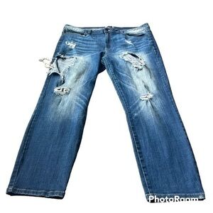 Distressed skinny cello Jeans